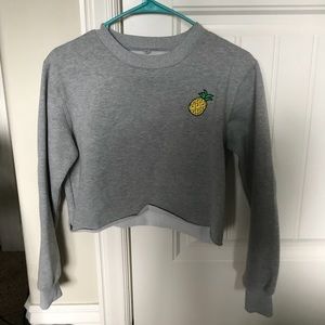 Gray hoodie with pineapple embroidery